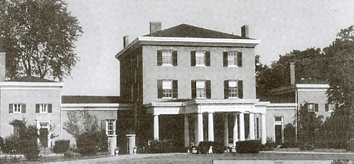 Hartford House in Geneseo